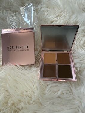 NEW in Box- Ace Beaute Ultimate Sculpt Face Palette